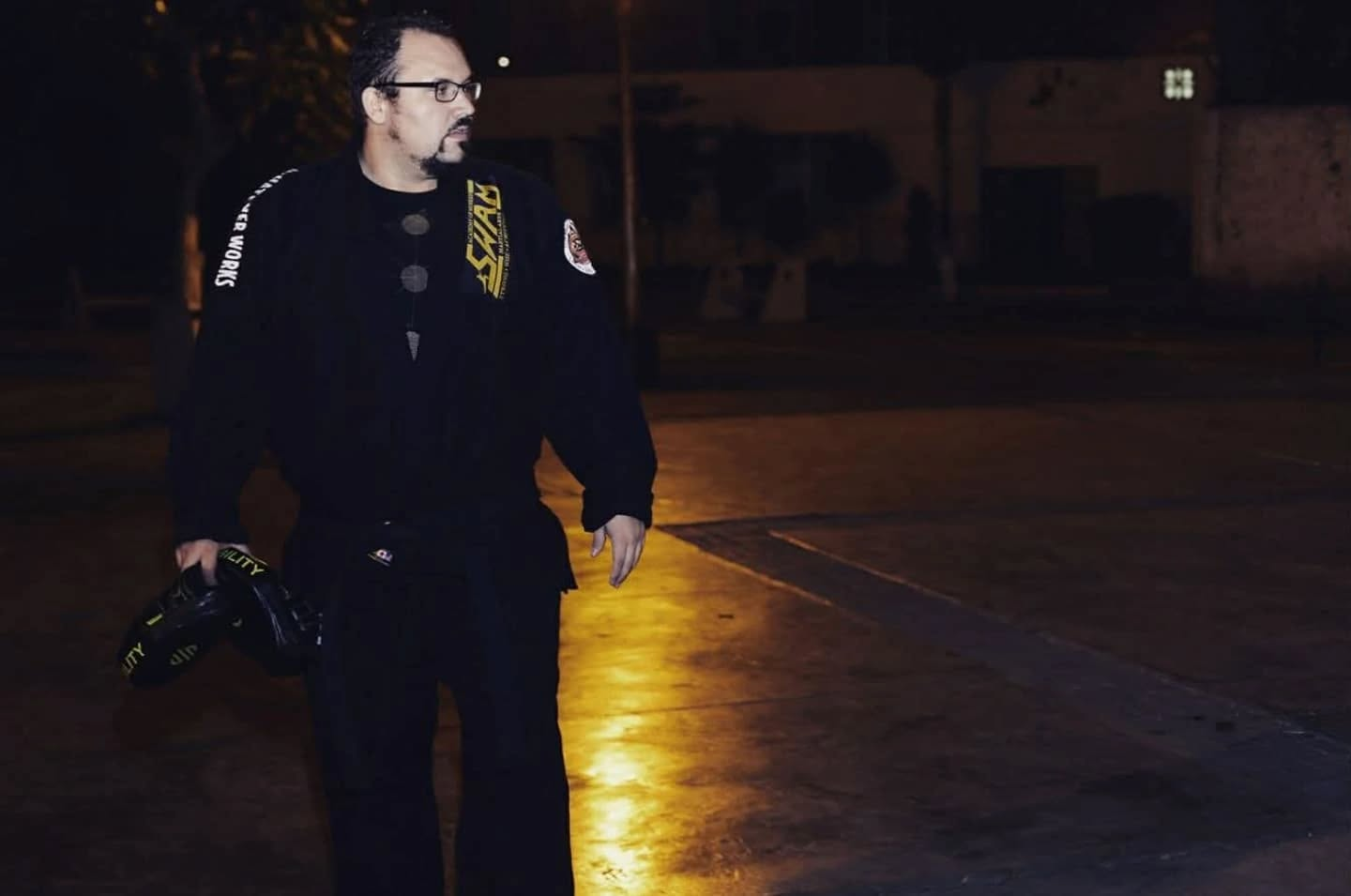 Miguel López Bustamante con uniforme SWAM